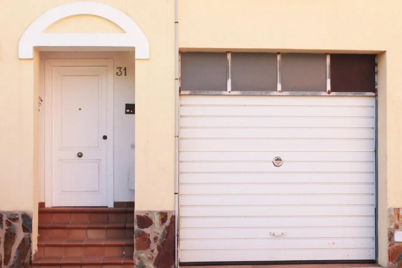 Casa Cerca Playa Con Piscina Comunitaria Ref 252 Villa Empuriabrava 0*,  Spanien